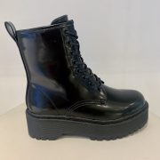 MILITAR BRILLO NEGRA